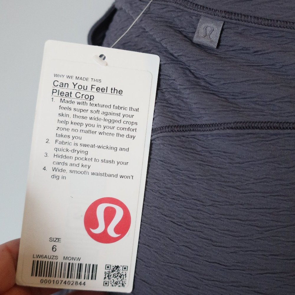NWT LULULEMON GREY PLEAT CROP PANTS 6 * - Picture 9 of 10